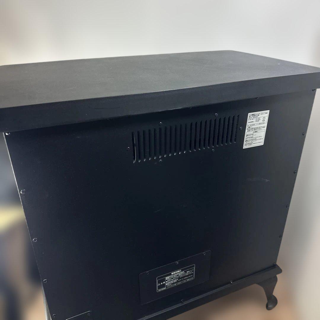 ニトリ ワイド暖炉型ファンヒーターBLT999B-3-BK 2017年式