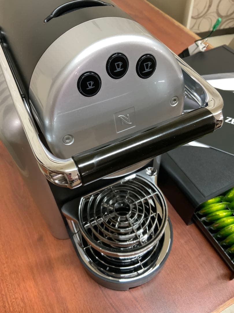 ネスプレッソ ジニアス Nespresso Zenius エスプレッソマシン