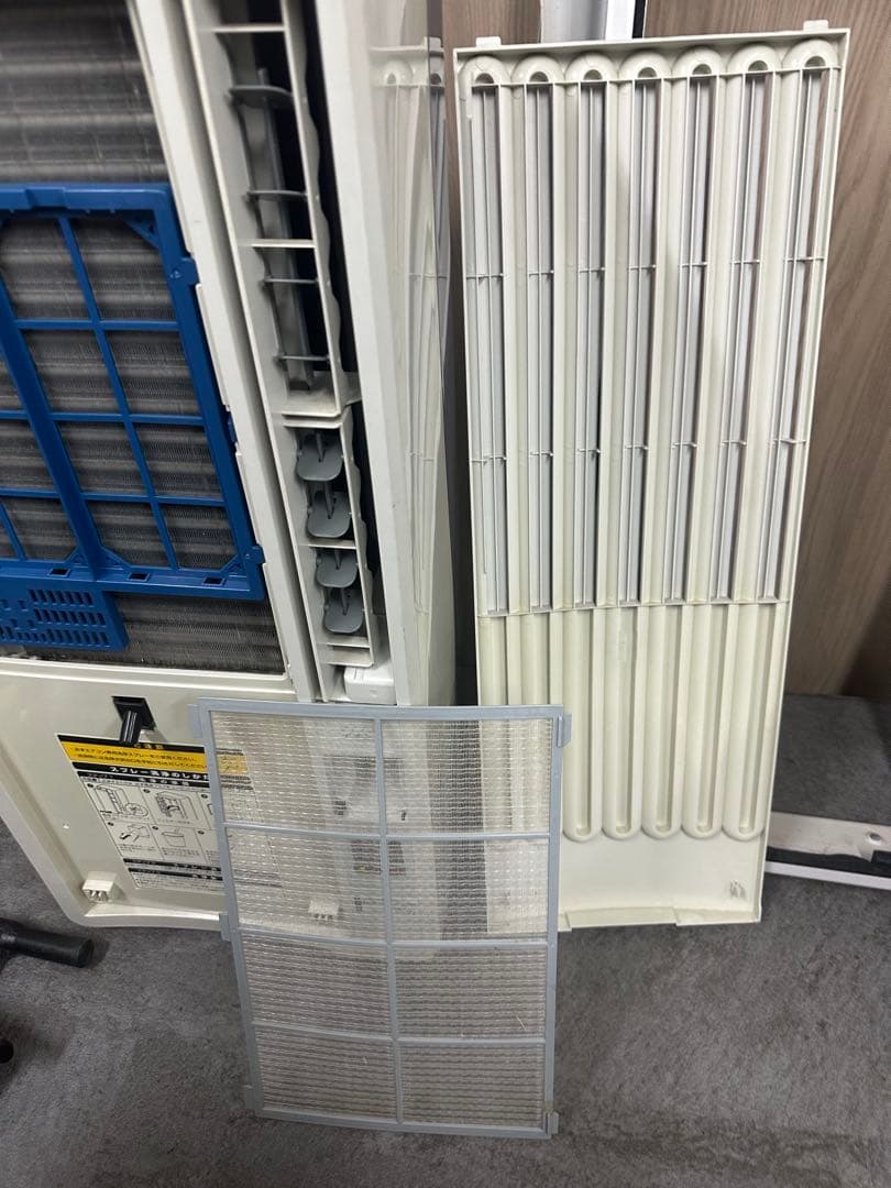 窓用エアコン コイズミ　KAWー1817
