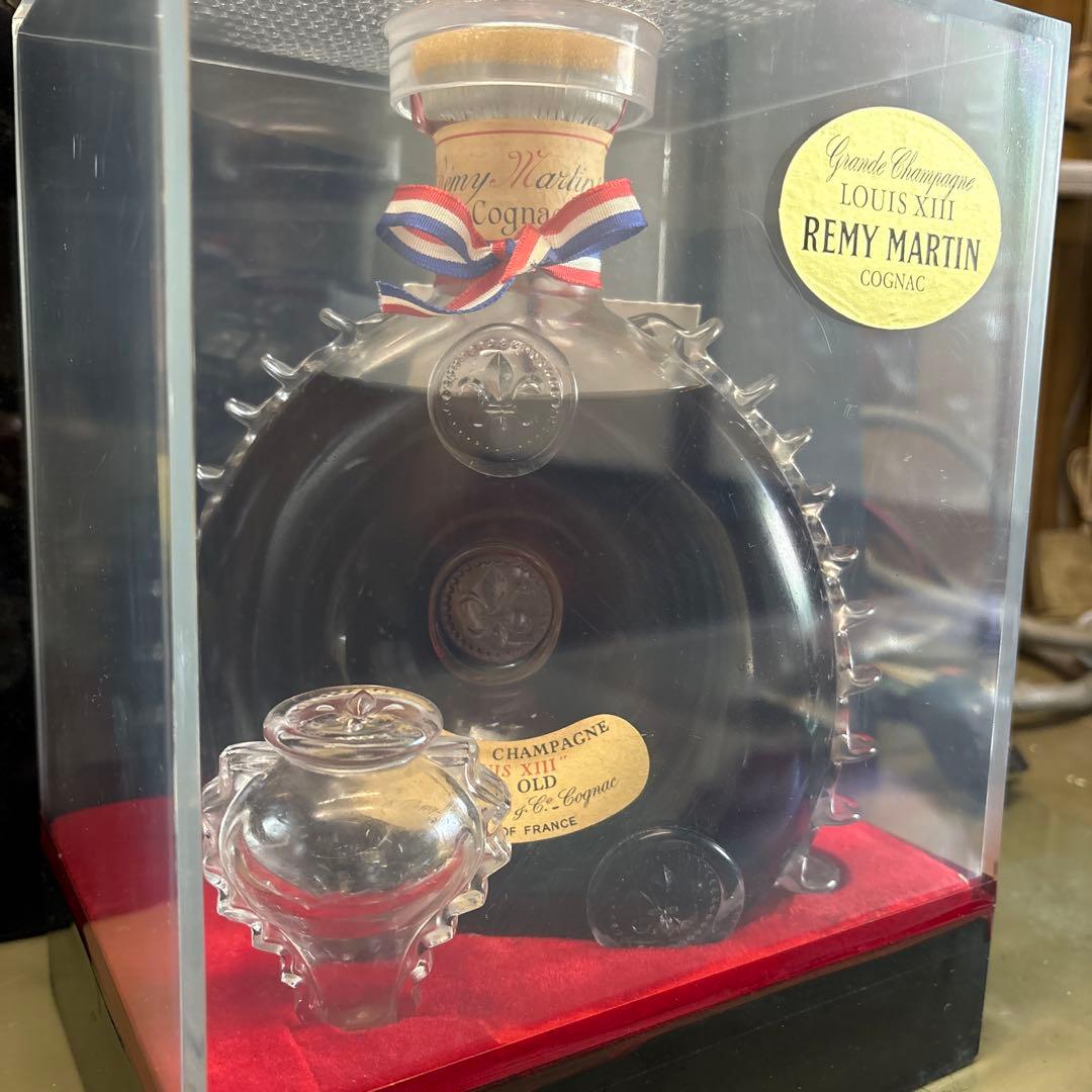 ルイ13世 レミーマルタン グランドシャンパーニュ デキャンタ