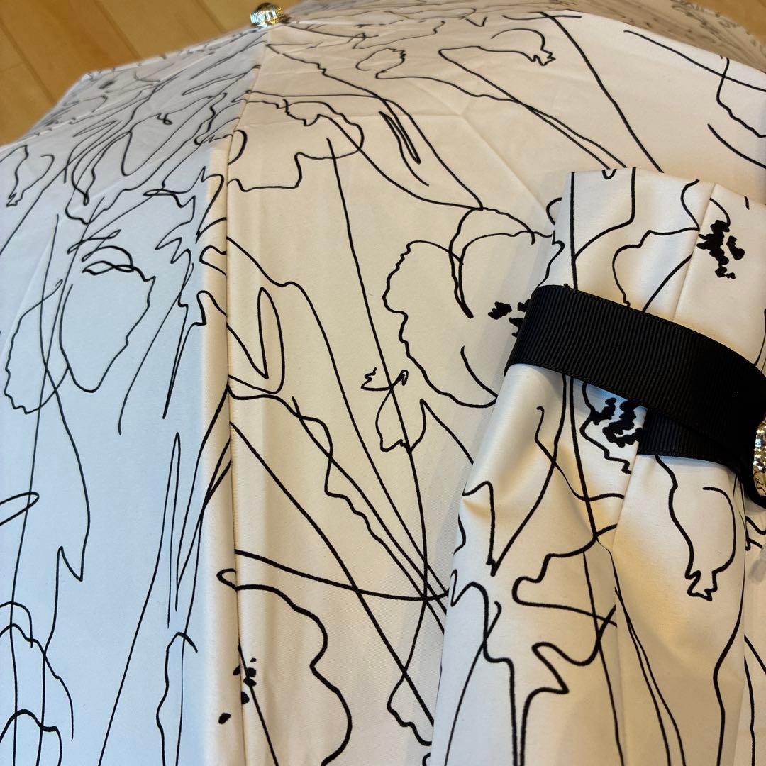 ビューランス　フラワーラインデザイン　ホワイト　晴雨兼用日傘