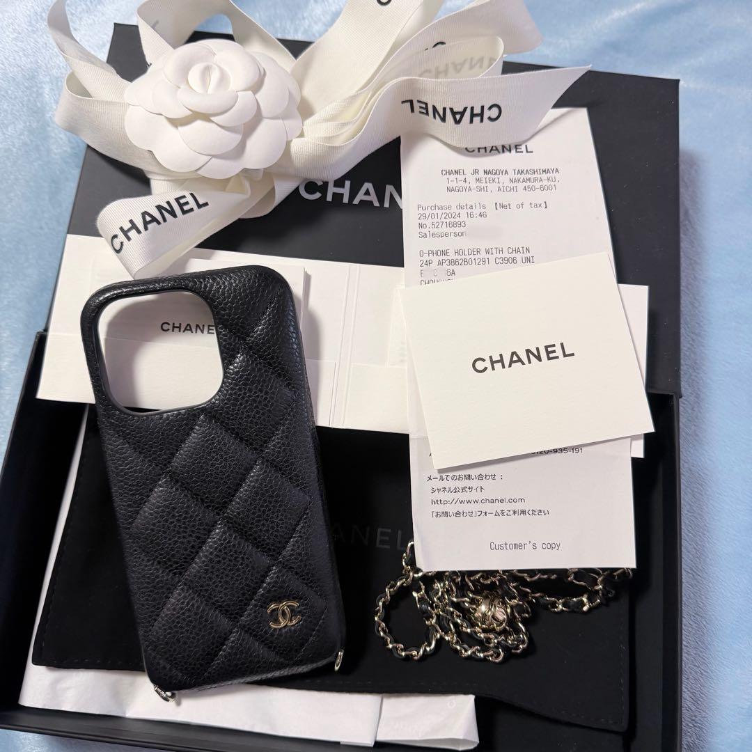 CHANEL マトラッセ キャビアスキン iPhone15pro用スマホケース