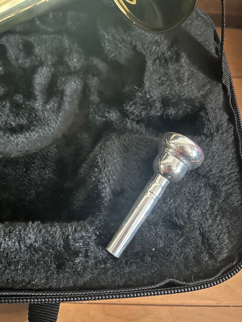 メーカー不明　シルキー風　A管マウスパイプ付き　ピッコロトランペット