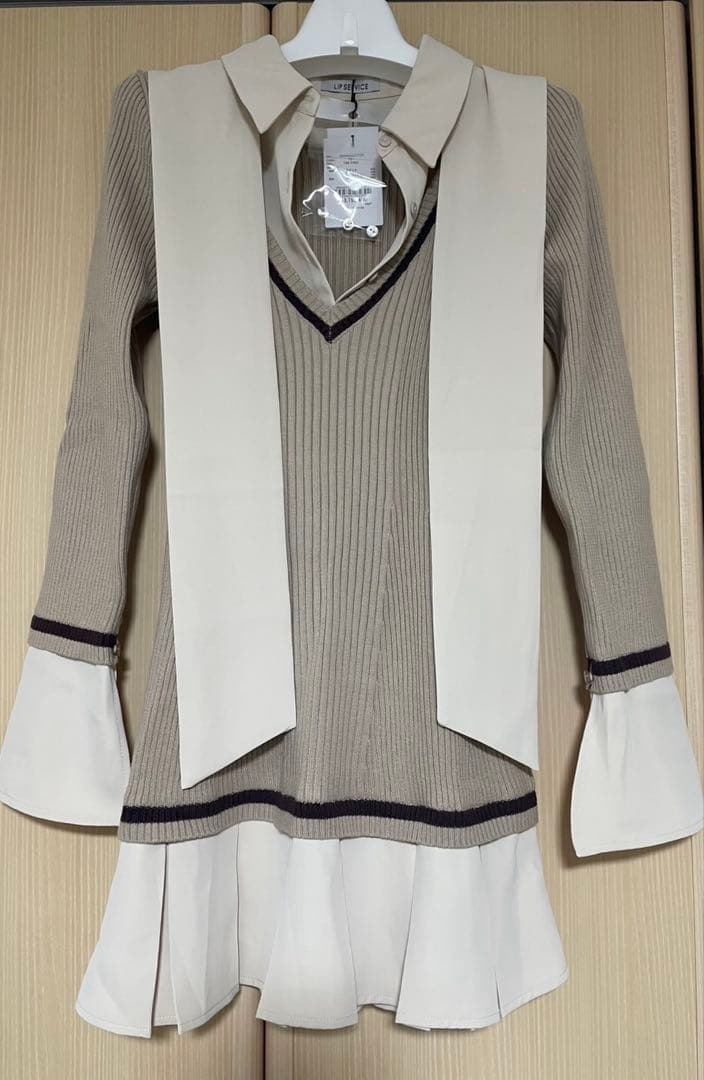 lip service リップサービス　シャツドッキングプリーツワンピース