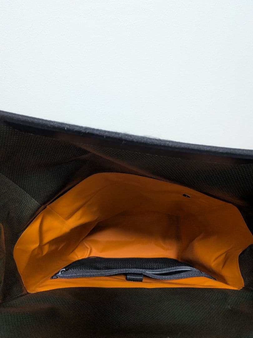 ブロンプトン Brompton × Bear Grylls バックパック