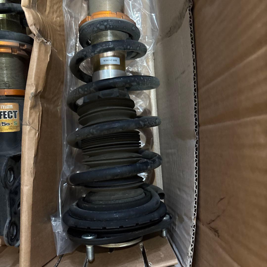 ３０アルファード　中古　サスペンションキット