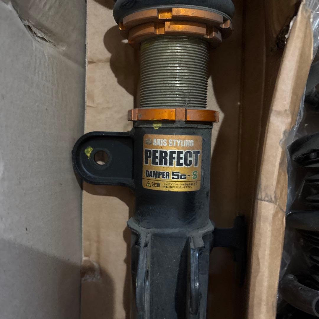 ３０アルファード　中古　サスペンションキット