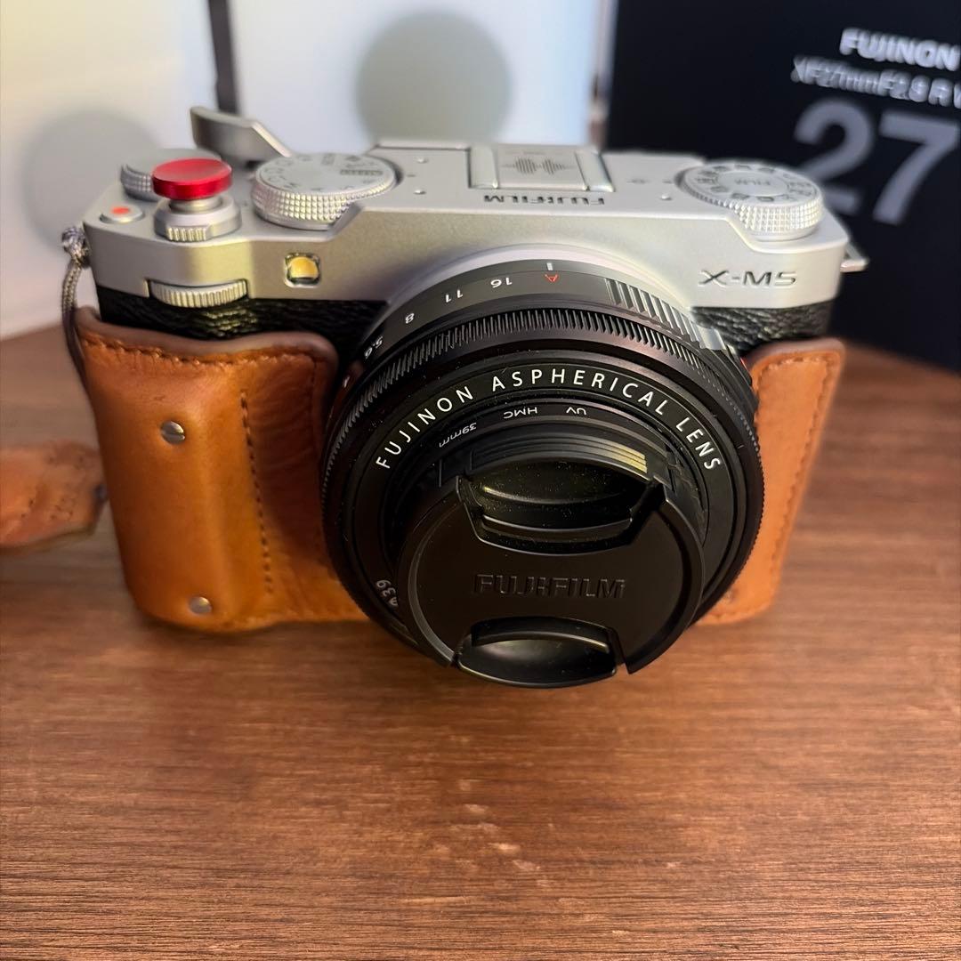 【美品】FUJIFILM X-M5 XF27mmF2.8 R WR その他おまけ