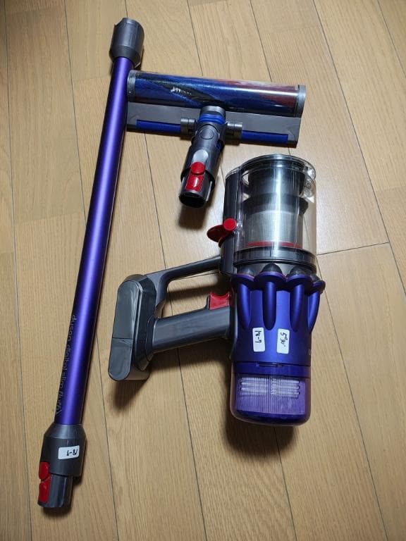 ダイソン★digital slim★SV18★バッテリー新品と同等★7