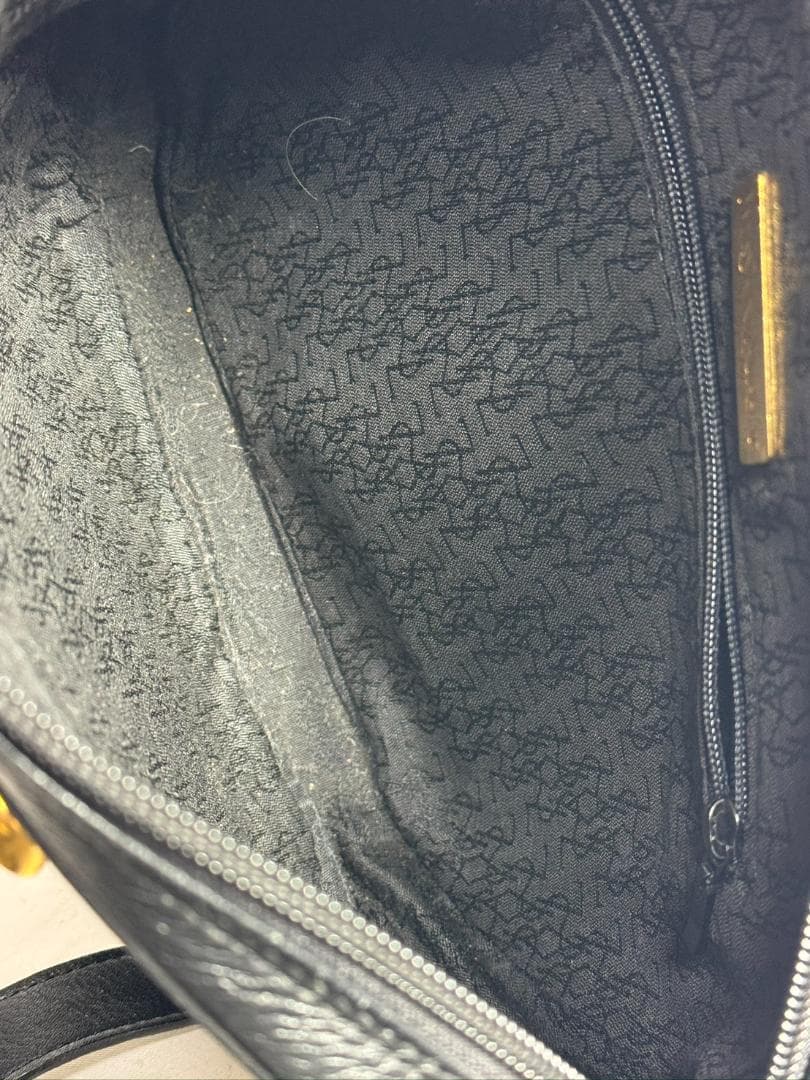 YVES SAINT LAURENT ヴィンテージ ショルダーバッグ