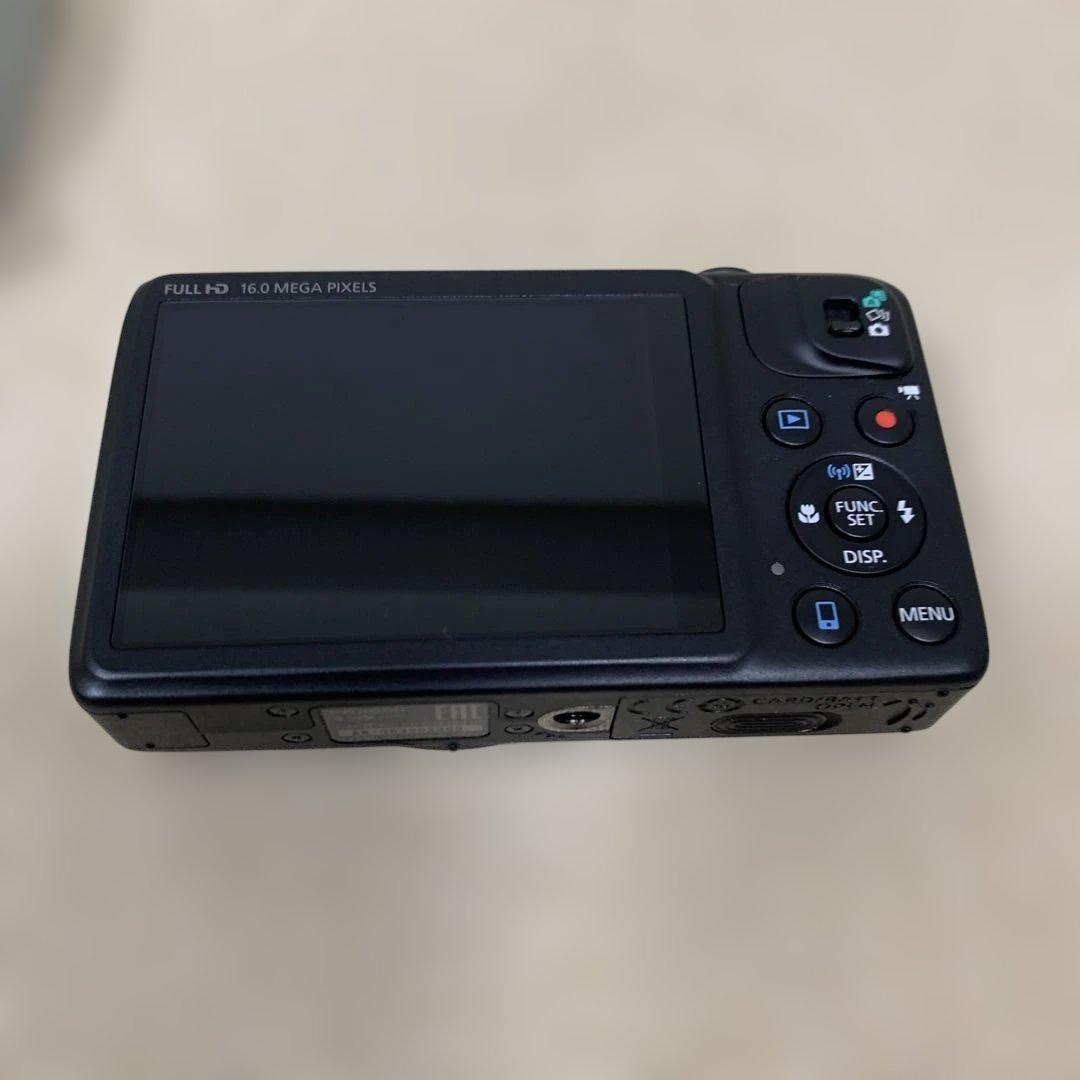 Canon PowerShot SX600 HS 本体と充電器