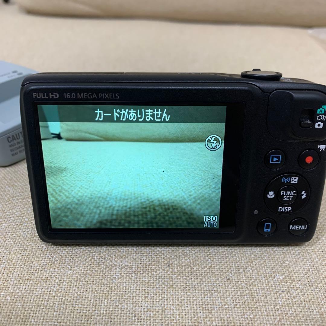 Canon PowerShot SX600 HS 本体と充電器