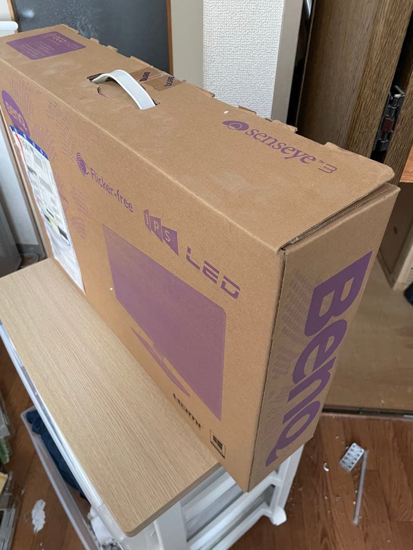 24インチ　BenQ モニター 本体　美品