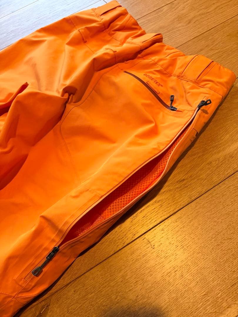 Patagonia ゴアテックス　スキーパンツ　メンズ M