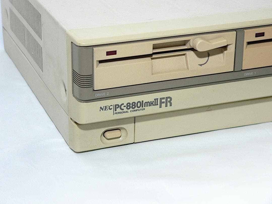 ➁ NEC PC-8801mkIIFR 本体 フルメンテナンスFDD OK動作品