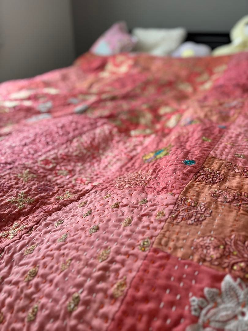 【年明けセール】ラリーキルト　インド刺繍　カンタ　ヴィンテージ　パッチワーク