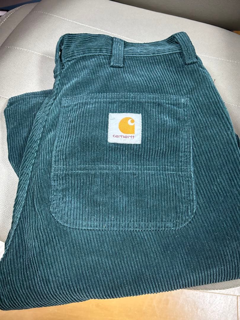 Carhartt ダークグリーン コーデュロイ パンツ