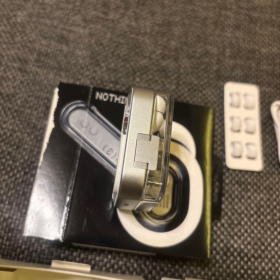 NOTHING ear (3) ホワイト　ワイヤレスイヤホン