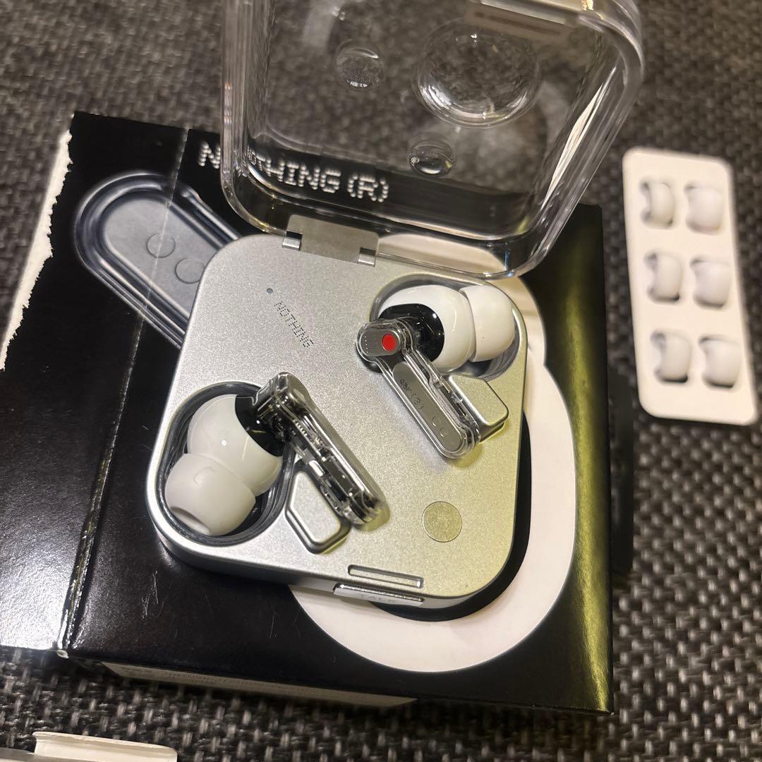 NOTHING ear (3) ホワイト　ワイヤレスイヤホン