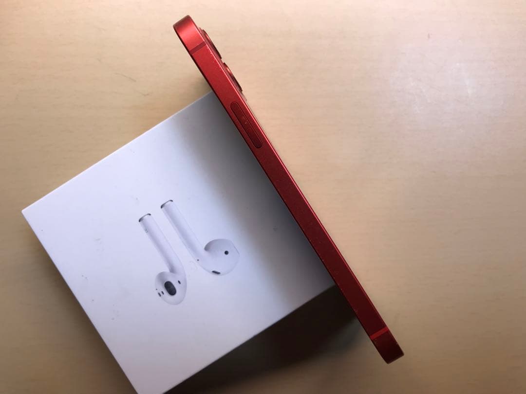 iPhone12 プロダクトレッド　背面割れあり　SIMフリー　128GB