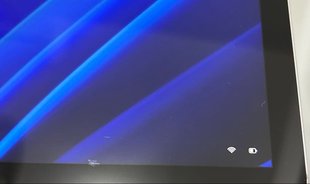 【Surface Go 4】8GB RAM・256GBストレージ・バッテリ92%