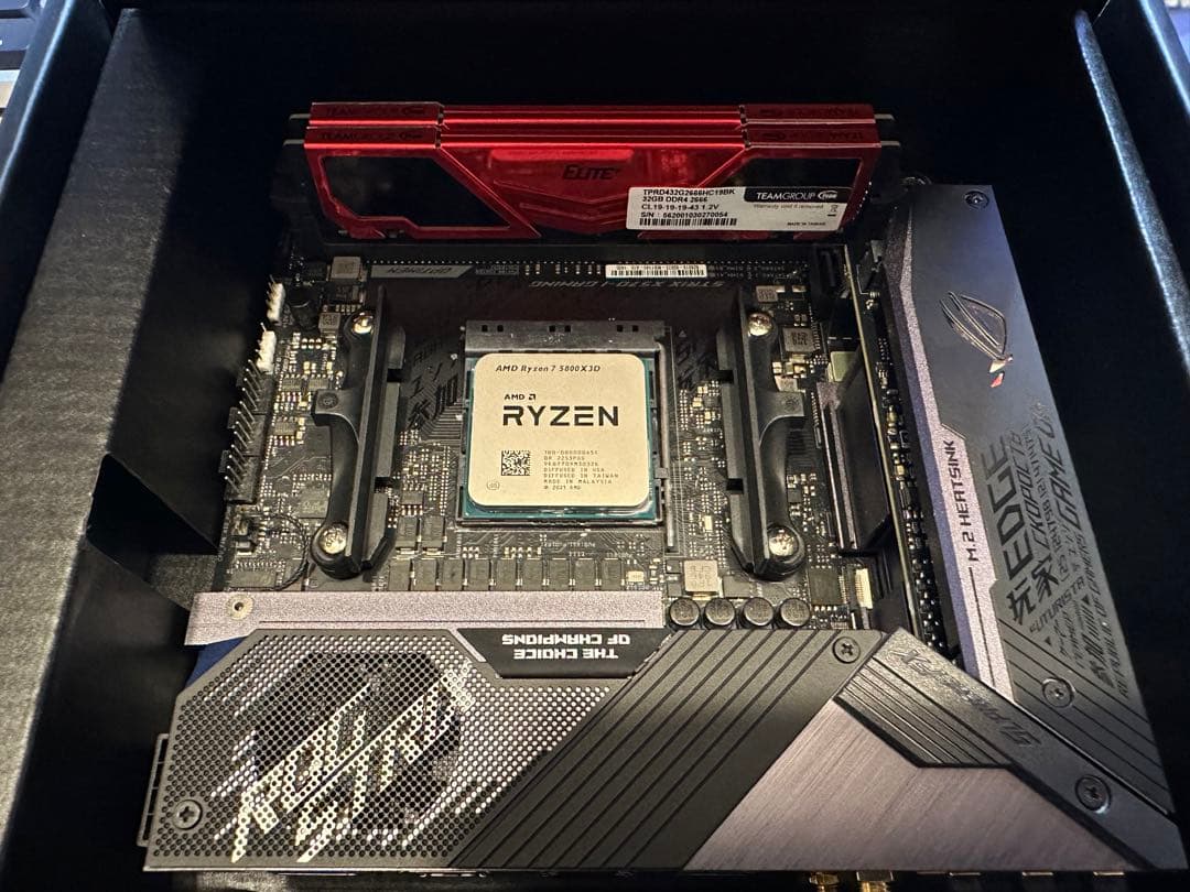 Ryzen7 5800X3D + X570マザー + メモリセット