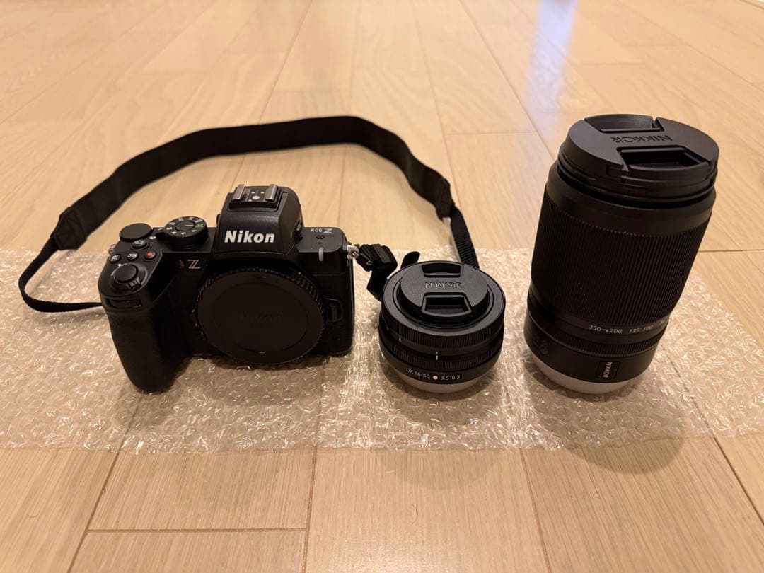 新品同様品　Nikon Z50II ダブルズームキット