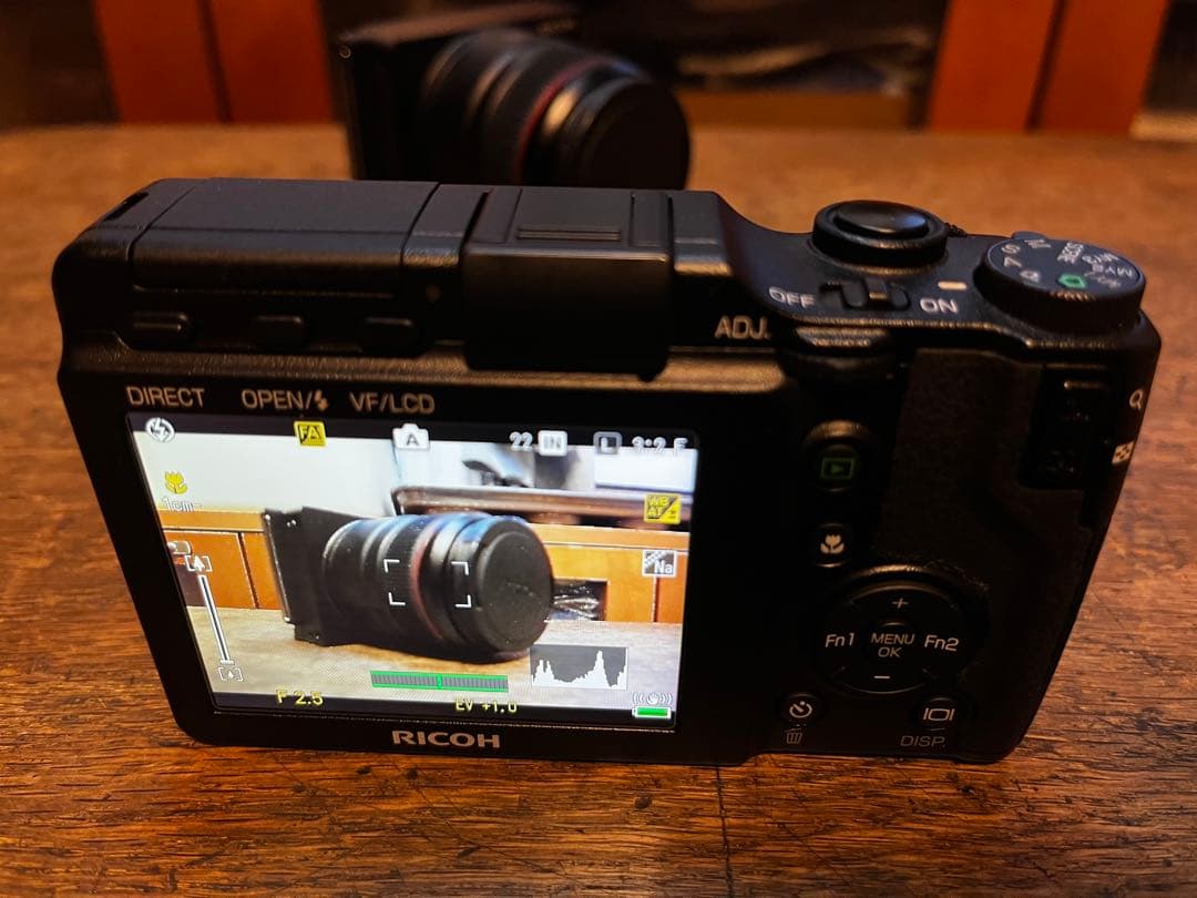 Ricoh GXR S10＋A12 50mm F2.5 MACRO＋オマケ付き