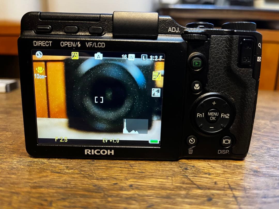 Ricoh GXR S10＋A12 50mm F2.5 MACRO＋オマケ付き