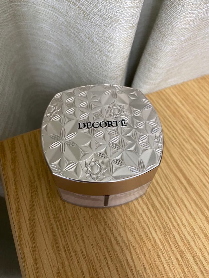 DECORTE アネモネ フェイスパウダー