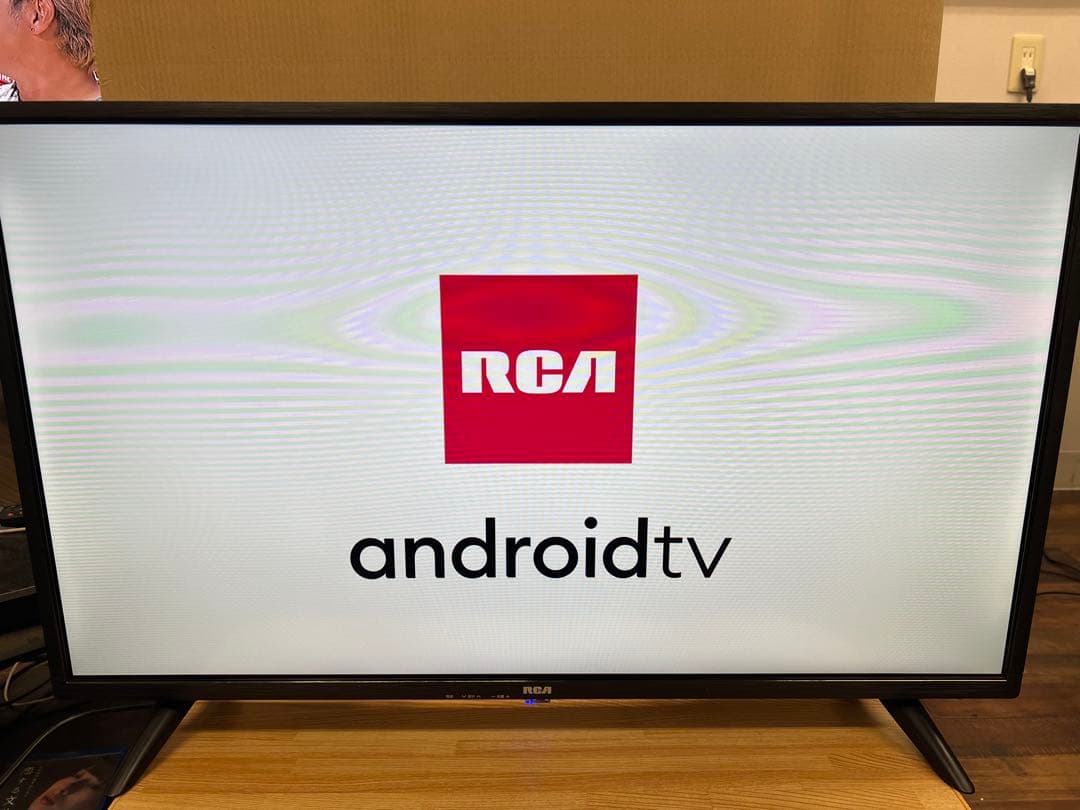 RCA チューナーレステレビ 32V型 　RCA-32D1