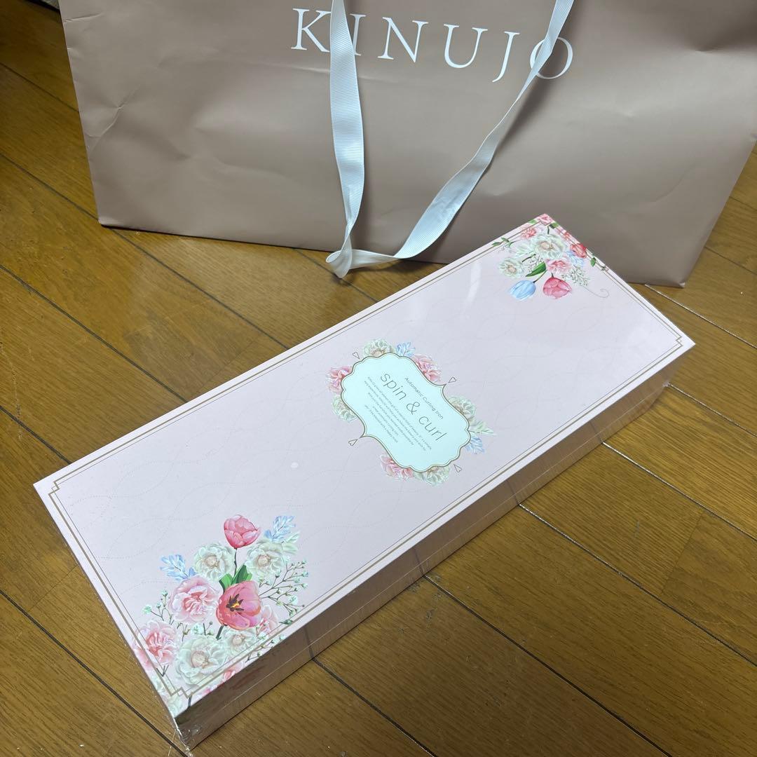 最終SALE❗️新品KINUJO キヌジョ　オートカールヘアアイロン　sco23