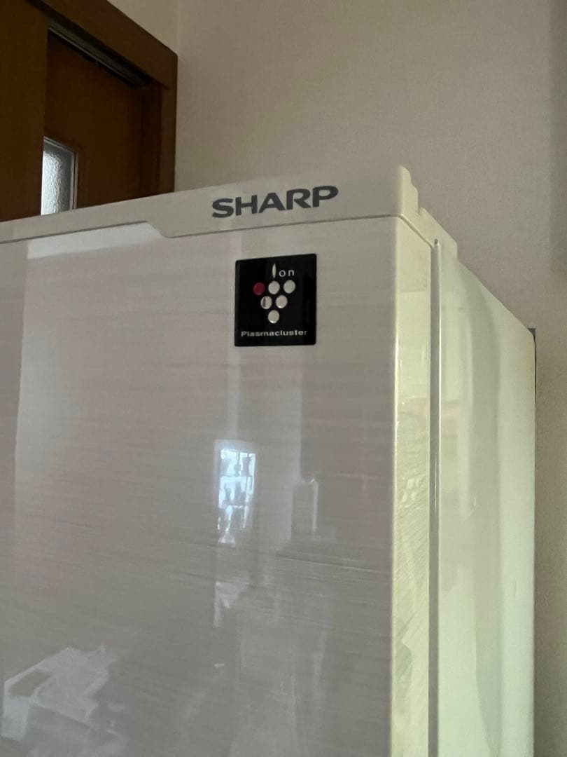 シャープ プラズマクラスター冷蔵庫 271L 2018年製 ホワイト