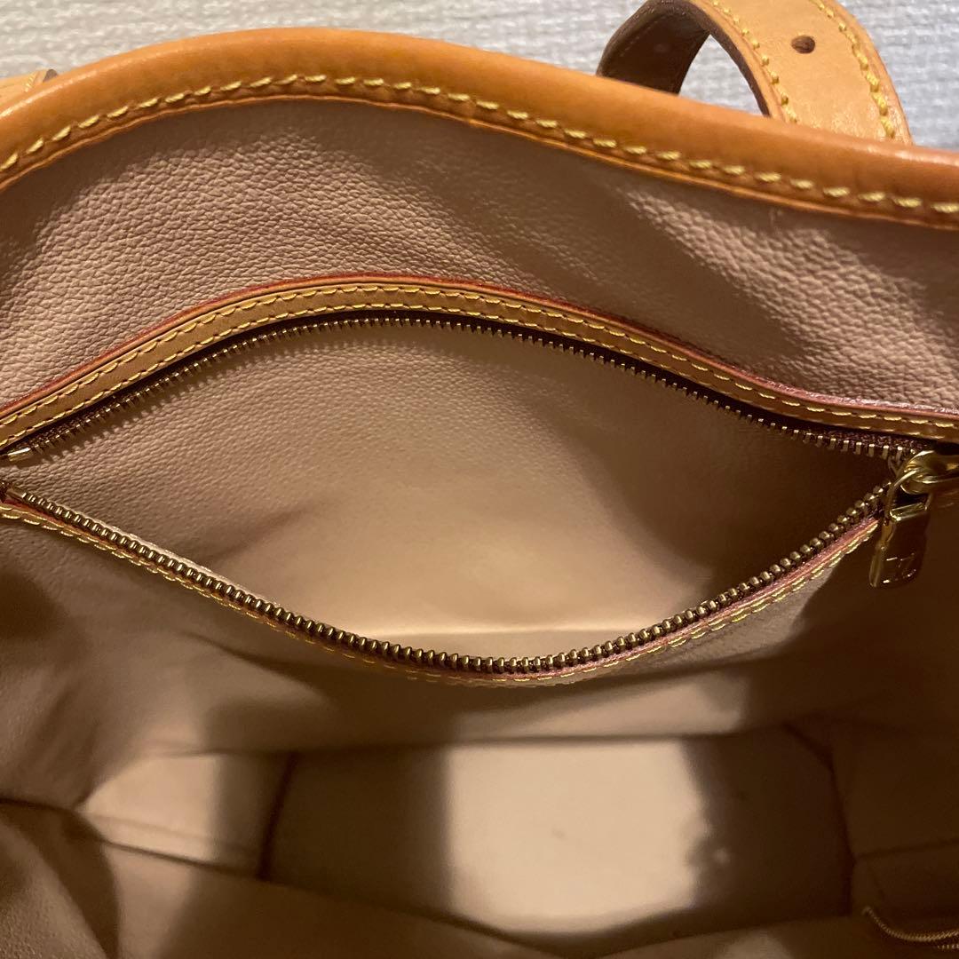 LOUIS VUITTONバケツ型バッグ