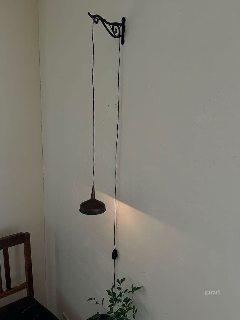 古い銅漏斗ペンダントライト　カフェ什器　古い小さいろうと　アンティークろうと