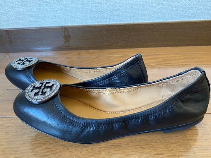 Tory Burch フラットシューズ　黒　24cm