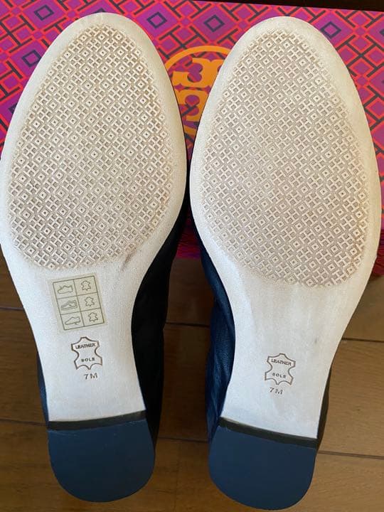 Tory Burch フラットシューズ　黒　24cm