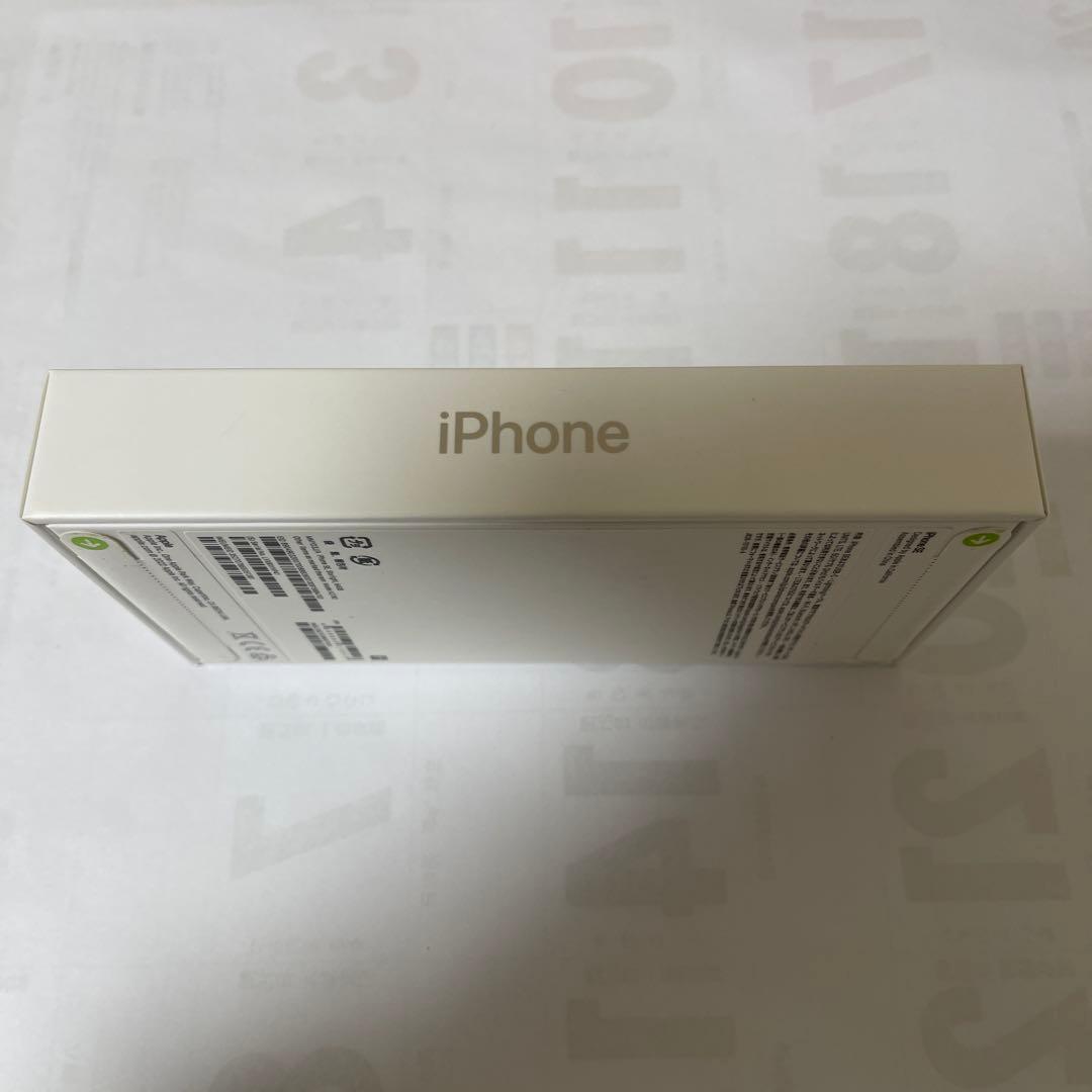 き*ん様 新品未開封　iPhone SE 本体　64GB Model A2782