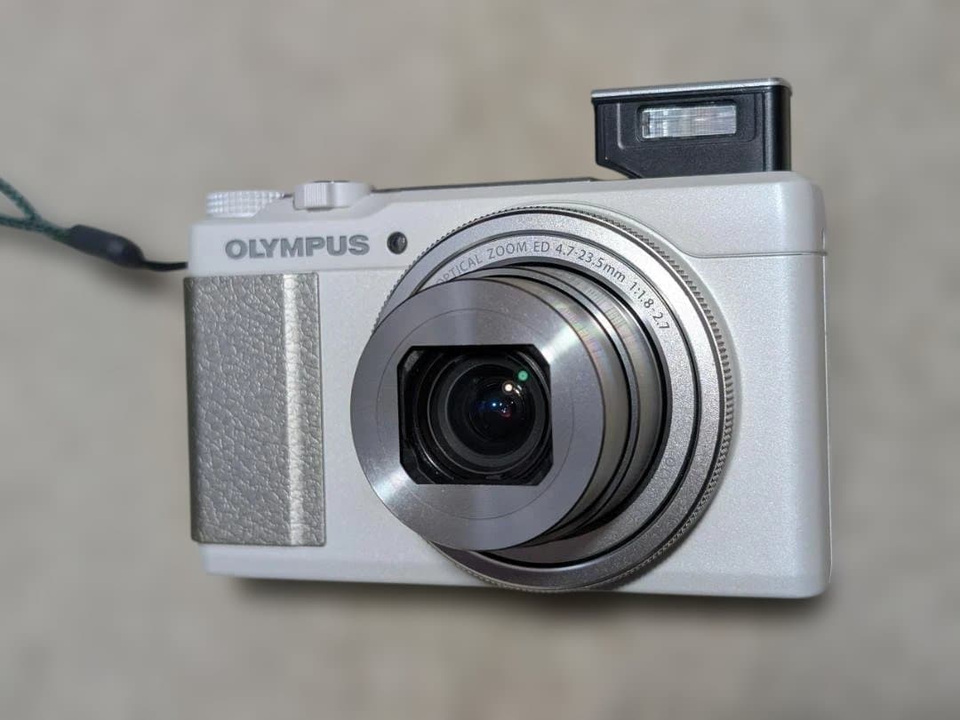 【値下げしました】OLYMPUS STYLUS XZ-10 デジタルカメラ