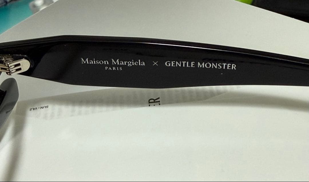 小物 GENTLE MONSTER Maison Margiela MM210