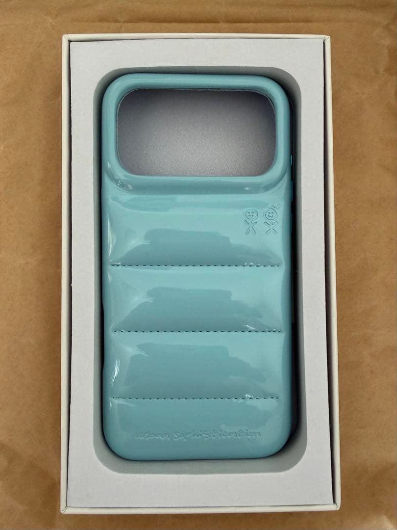 iPhoneアクセサリー Urban Sophistication The Puffer Case