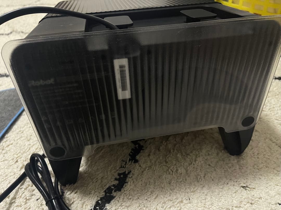 iRobot ロボット掃除機本体 自動排出機能付き　　箱無し