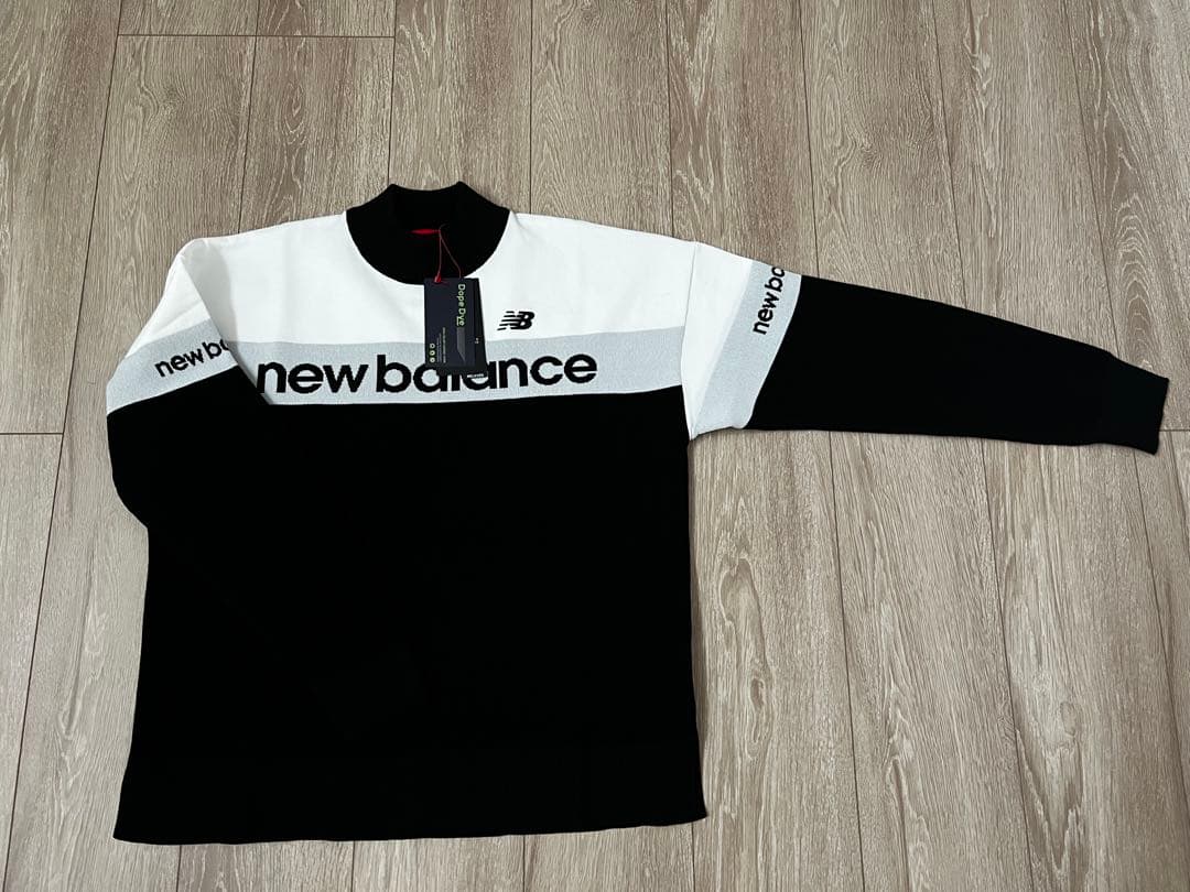 new balance セーター サイズ2ブラック／ホワイトタグ付き新品