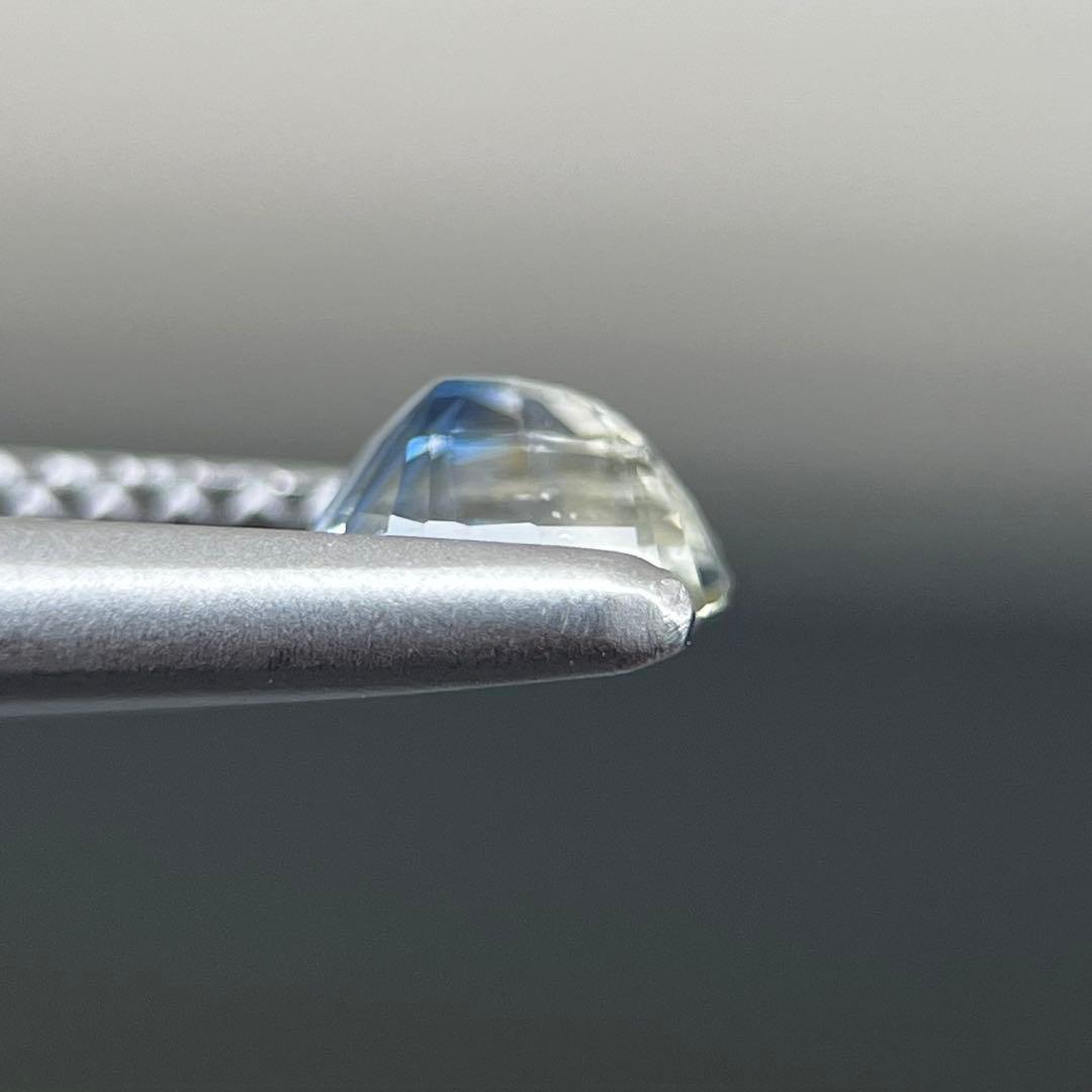 スリランカ産非加熱天然バイカラーサファイア