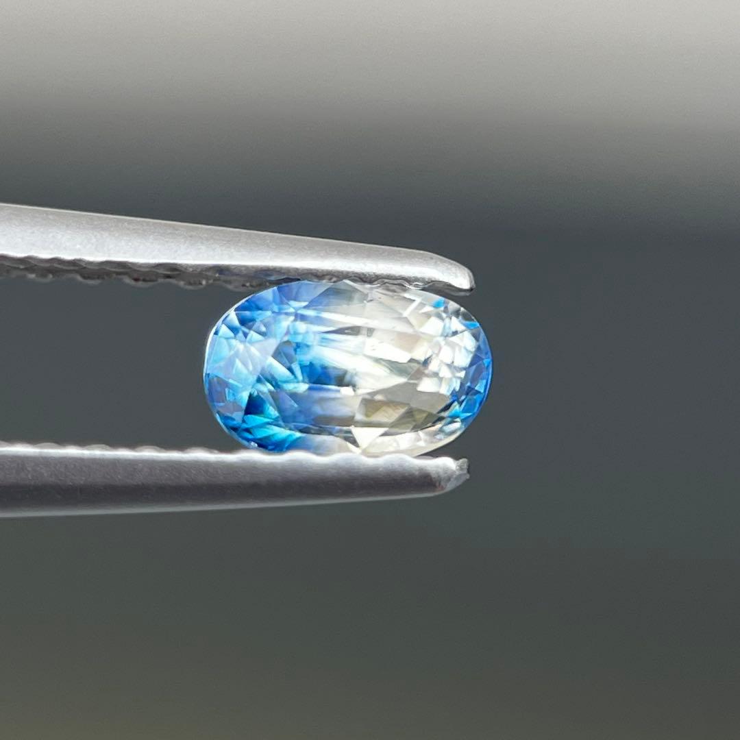 スリランカ産非加熱天然バイカラーサファイア