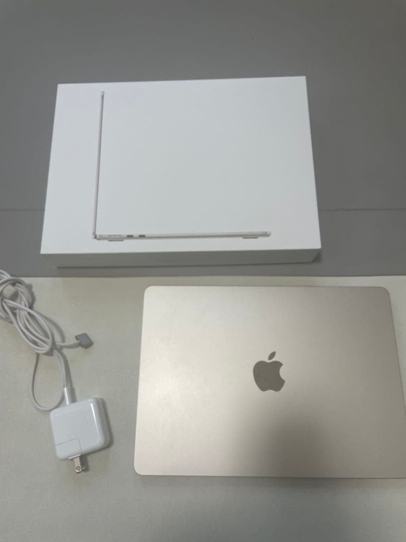 週末限定 最終価格！！ほぼ未使用 MacBook air M2 256GB