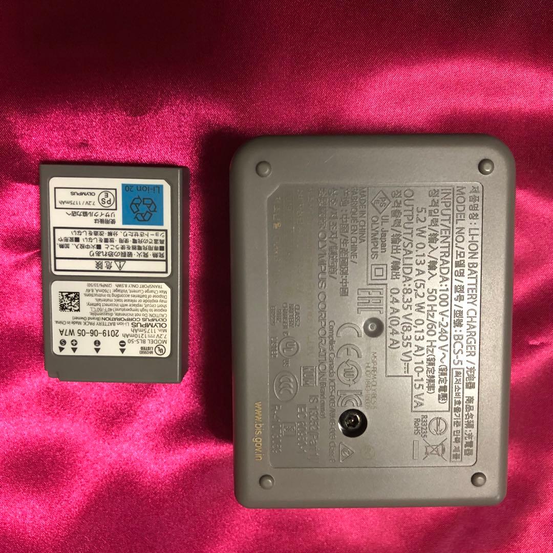 OLYMPUS OM-D E-M10 Mark Ⅲ本体　レンズ2本　付属品一式