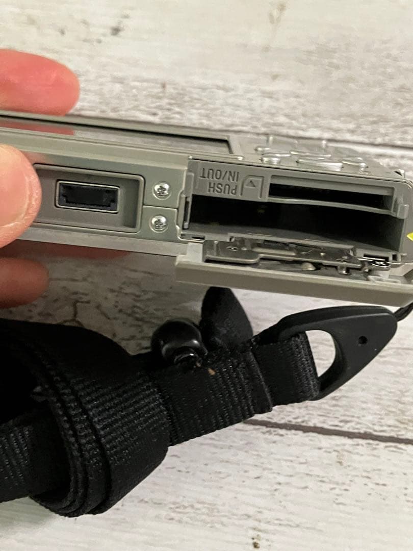 SONY CyberShot DSC-T1 デジタルカメラ