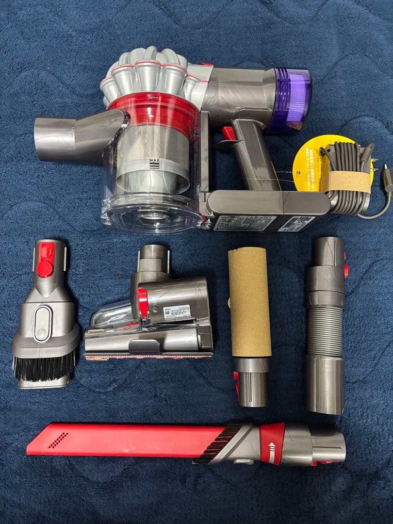 Dyson v8 focus ハンディクリーナー本体