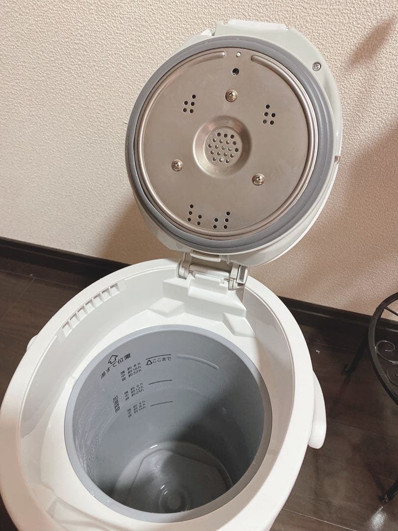 2025年製造　象印(ZOJIRUSHI)スチーム式加湿器EE-DE50 白